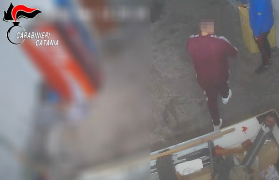 #MAFIA – Fucilate a pallettoni e attentati: il pizzo a Biancavilla, dove nessuno denuncia