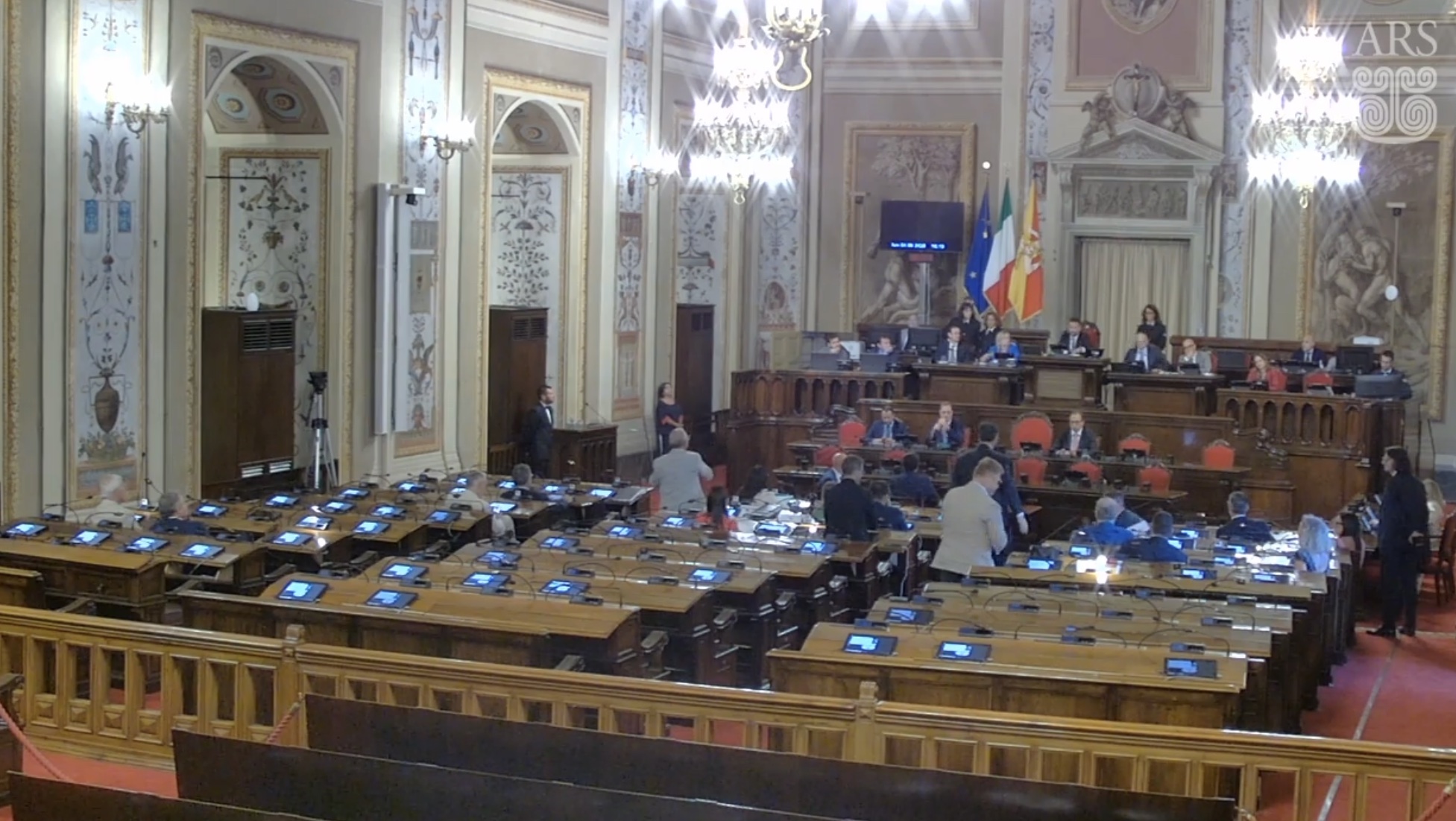 Terzo mandato per i sindaci: seconda volta all’Ars, le insidie